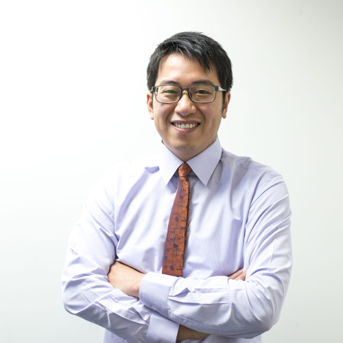 Taiwanese Optometrist, Roger Lee, joins Paterson Burn Optometrists